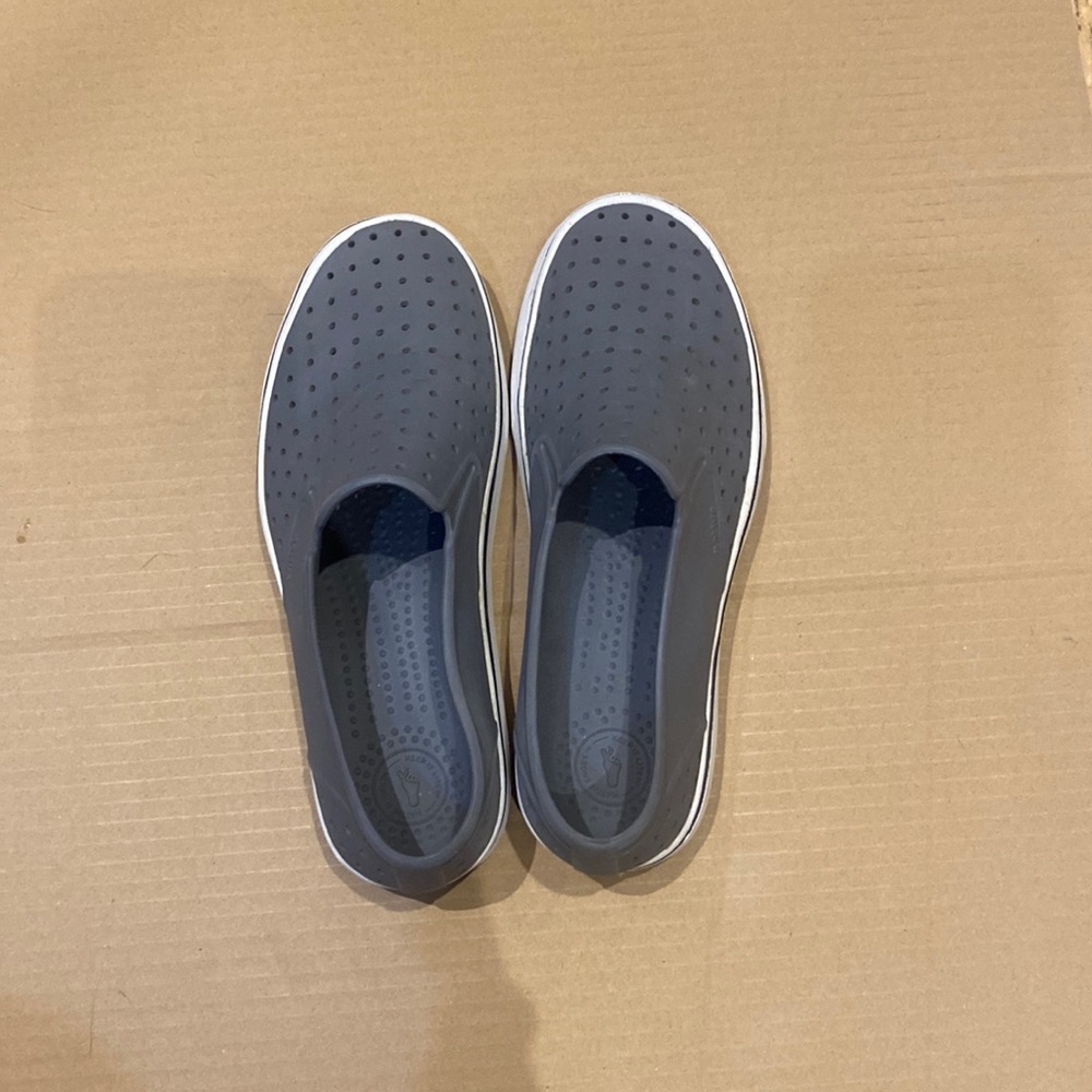 Gray Natives in size 9